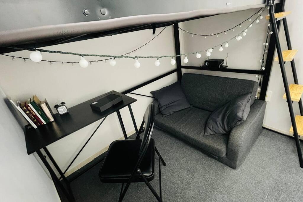 Rainbow House Apartment