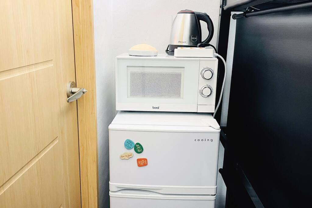 Rainbow House Apartment *
